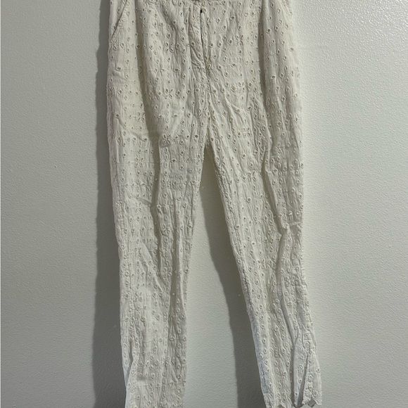 Free People Pants - Free people white eyelet high waisted pants women’s size medium boho pockets